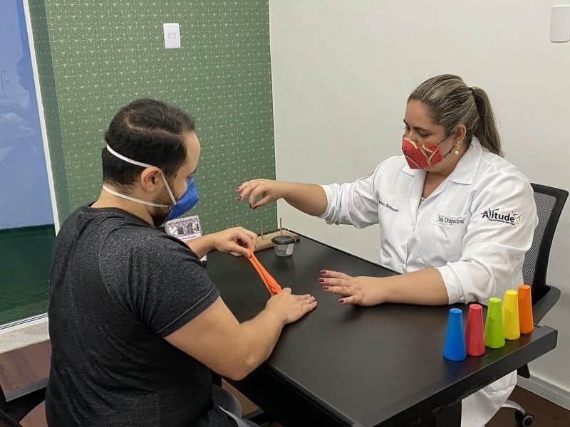 terapia ocupacional maos 01