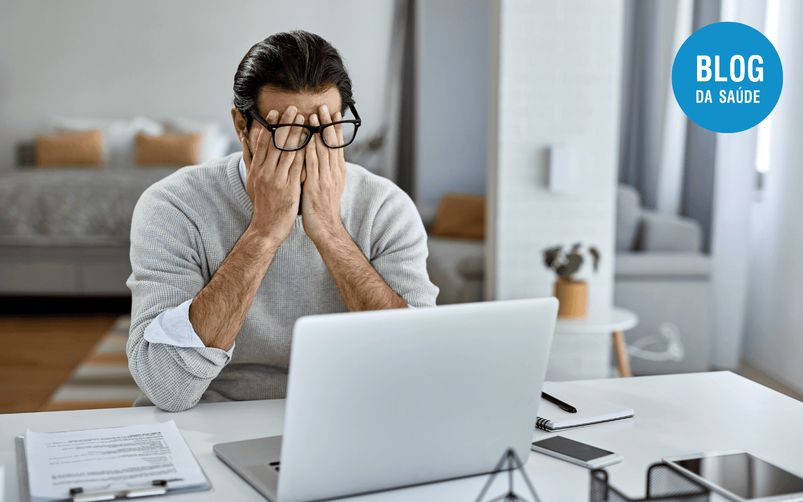 Vida online e offline: os impactos da era digital na saúde mental 1 Síndrome da Visão do Computador